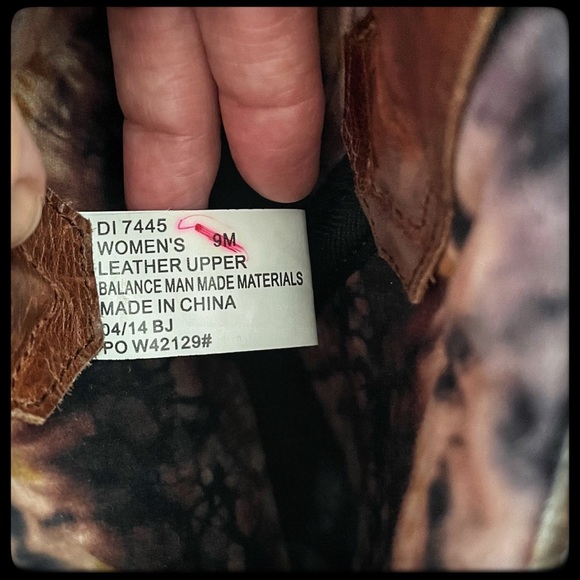 COPY - Dingo Fringe Boots - Picture 8 of 13